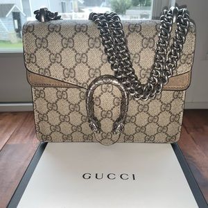 Sold. Gucci Dionysus GG Supreme mini bag